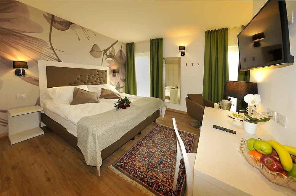 Florida Hotel